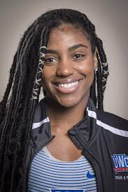 Amina Saunders's Instagram, Twitter & Facebook