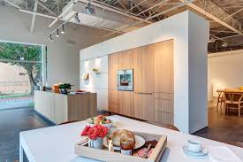 Bulthaup Showroom Dallas Picture Copyright 2014 Chad M Davis Aia Kitchen Design Welovekitchen Www Bulthaupsf Com Met Afbeeldingen Keuken