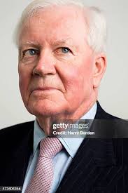 177 Win Bischoff Photos & High Res Pictures