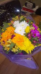 Hand delivering beautiful flowers and bouquets across dublin with same day delivery. Flowers By Lorraine Facebook