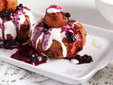 Papanasi cu branza de vaci