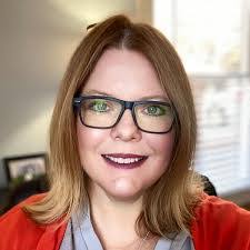 Beth Templeton's Instagram, Twitter & Facebook