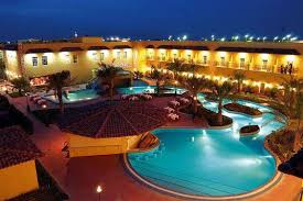 Experience 5 Star Alliance In Kuwait Hotels Luxury Suites With 24 Hr Service Hotel Cheap Hotels Luxury Suite