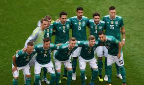 Corea del sur jugó con camisetas rojas y alemania con verdes. Alemania El 1x1 Ante Corea Del Sur En La Eliminacion De Rusia 2018 Antena 2