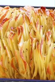 Crispy Leaf Potatoes Best Roasted Potatoes Ever Rasa Malaysia Easy Chicken Dinner Recipes Dinner Recipes Potato Dishes