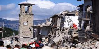 قرية إيطالية منكوبة قبل وبعد الزلزال صور Italy Italy History Earthquake
