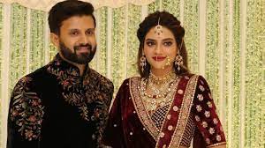 Official page of nusrat jahan. Trinamool Mp Nusrat Jahan S Husband Gets Cheated In Search Of Vip Mobile Number