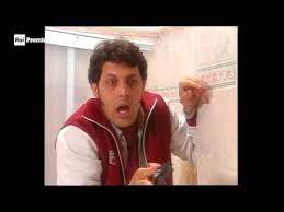 Notizie, foto e video su enrico brignano, tutti gli aggiornamenti dal corriere adriatico. Un Medico In Famiglia 1 Enrico Brignano Giacinto Youtube