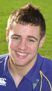 Wolves snap up under 16s