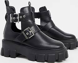 Check spelling or type a new query. Bottes Biker Maintenant 129 Produits Jusqu A 60 Stylight