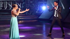 Rodrigo tapari y rocío quiroz brillaron con jijiji. Rocio Quiroz Y Rodrigo Tapari Lograron Lo Imposible En El Cantando 2020 Un Diez De Oscar Mediavilla Centro De Informes