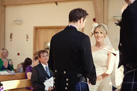 Sarah Anne Jamie Isle Of Skye Wedding Scotland Weddingscotland Www Premierweddingplannerscotland C Fine Art Wedding Photography Wedding Planner Wedding