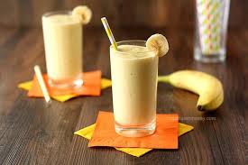 banana mango yogurt smoothie without