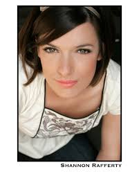 Wonderstudy' embraces her (4) roles