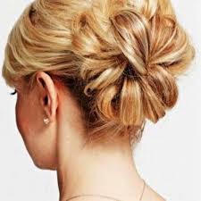 Do you think that curly short hairstyles are really hard to. Bun Wedding Hairstyles For Short Hair Indian Addicfashion