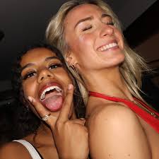 care 🌙 (@carolineboylee) • Instagram photos and videos