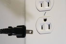 It also improves the contact between the plug and the outlet. Why Are Electrical Outlets Sometimes Upside Down Engineering Specialists Inc