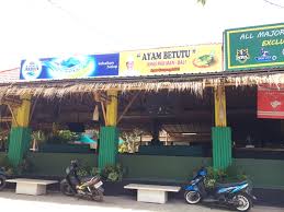 Tanpa perlu pergi ke pulau dewata, kita bsia membuat ayam betetu khas bali ini. Review Ayam Betutu Pak Man Masakan Khas Bali Dengan Sertifikasi Halal Food N Thought