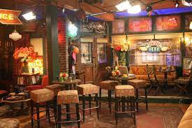 Central Perk Friends Set Friends Cafe Friends Apartment