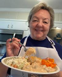 Paula Wills (@livewithpamandpaula) • Instagram photos and videos