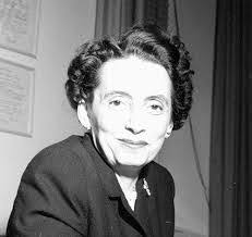 Anna Rosenberg's Instagram, Twitter & Facebook