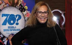 Arlete salles was born on june 17, 1942 in paudalho, pernambuco, brazil as arlete sales lopes. Arlete Salles E So Simpatia Durante Sessao Vip De Musical Ofuxico