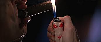 After 14 years inside, he's muscular, covered in severe biblical tattoos, and his teeth are ground down to jagged pearls. Le Gif Aminate Di Cape Fear Il Film Con Robert De Niro E Juliette Lewis