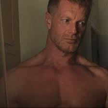 Lee Halford (halford4241)