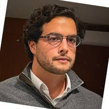 Aaron Grieve's Instagram, Twitter & Facebook