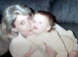 Annie Elam's Instagram, Twitter & Facebook