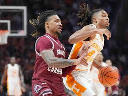 Tennessee basketball vs South Carolina: Zakai Zeigler, Chaz Lanier