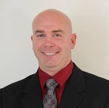 Doug Thompson: A Family of Officers