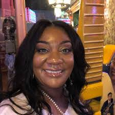 Pat Mosley's Instagram, Twitter & Facebook