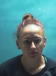 Chelsea Metcalf's Instagram, Twitter & Facebook