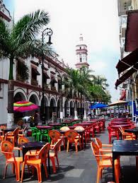 Veracruz liegt an der atlantikküste mexikos, im golf von mexiko. What To Do In Veracruz City Mexico Many Things Mexico Veracruz City Streets Photography