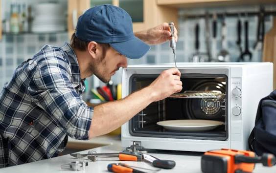 Microwave Oven