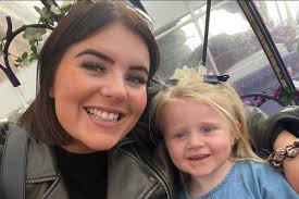 Fundraiser for Ella Tustin by Dana Griffiths : Walking Snowdon to raise  money for an insulin pump