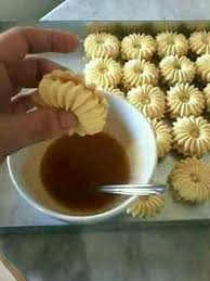 Pin By Mahdinadir Nadir On Gateaux Sec Food Food And Drink Biscuits