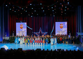 ансамбль песни и пляски российской армии имени а в александрова катюша Vserossijskij Pesennyj Festival Katyusha Startoval V Vooruzhennyh Silah Rf