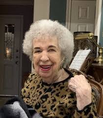 Lynn Welborn's Instagram, Twitter & Facebook