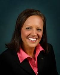 Les AuCoin, Jeremy Nootenboom and Bill Thorndike make Southern Oregon  University news; Kate Sacamano, YWCA director; KeyBank hires Michelle  Weisenbach, promotes Barbara Cardinale: Oregon Business Movers