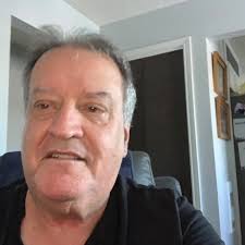 I hope I have made myself crystal clear: dating trans women DOES NOT make  you gay 🏳️‍⚧️