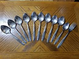 Oneida Louisville Profile Stainless Flatware Soup Spoons Plus Fork Teaspoon Oneida Stainless Flatware Spoon Teaspoon