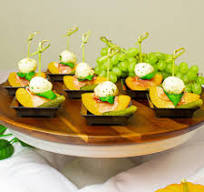 50-Pack Eco-Friendly Mini Dessert Plates - Leaf-Shaped Disposable Appetizer  Dishes