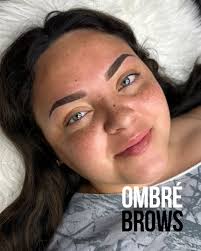 Here for all your brow, brazilian, or tooth jewelry needs 🥰 Always  welcoming new clients so book in advance, June is almost completey full and  I'm already booking for July 🌼 Follow