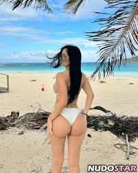 Alexia Magallon  alexiaamonse Nude Leaks Photo 13 - NudoStar