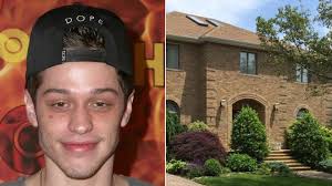 16 Celebs Who Bought Epic Homes For Their Parents
