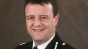 Police Scotland's watchdog chief Derek Penman to retire