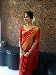 Simple And Uncluttered Wedding Saree Indian Saree Look Bridal Silk Saree