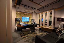 Deco studio my art studio painting studio studio ideas painting art atelier creation studio organization dream art space crafts. Sound Advice For Designing A Home Music Studio